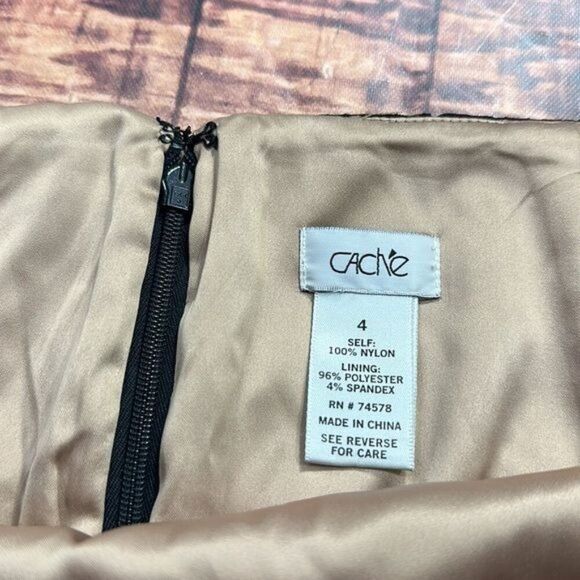 Cache Lace Overlay Skirt Black - Picture 4 of 6